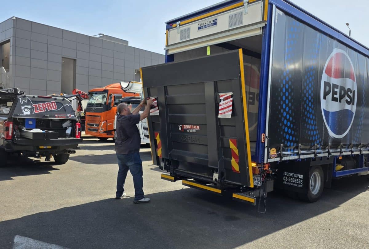 דופן הרמה הידראולית למשאית